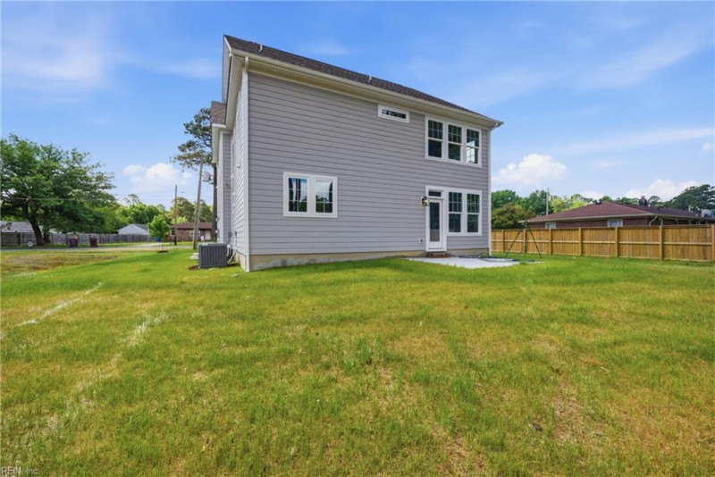 Photo 29 of 50 residential for sale in Chesapeake virginia
