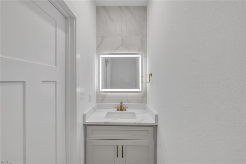 Photo 19 of 46 residential for sale in Newport News virginia