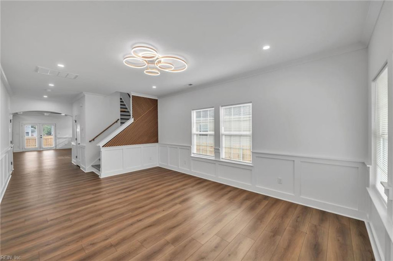Photo 4 of 46 residential for sale in Newport News virginia
