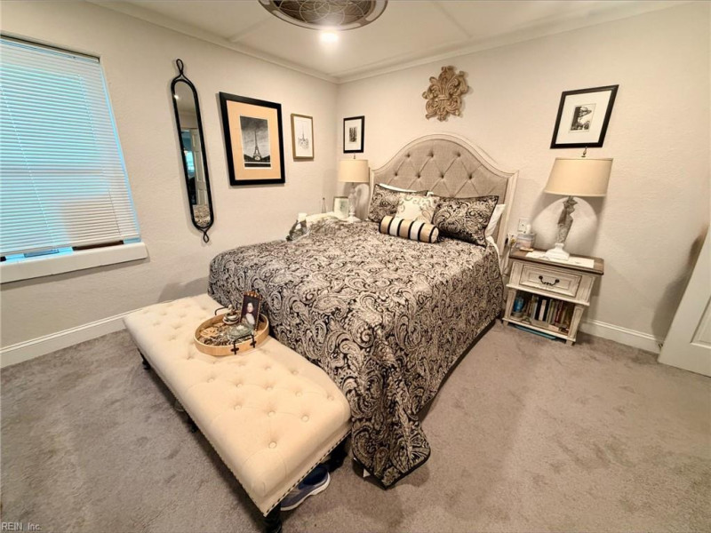 Photo 11 of 25 residential for sale in Norfolk virginia