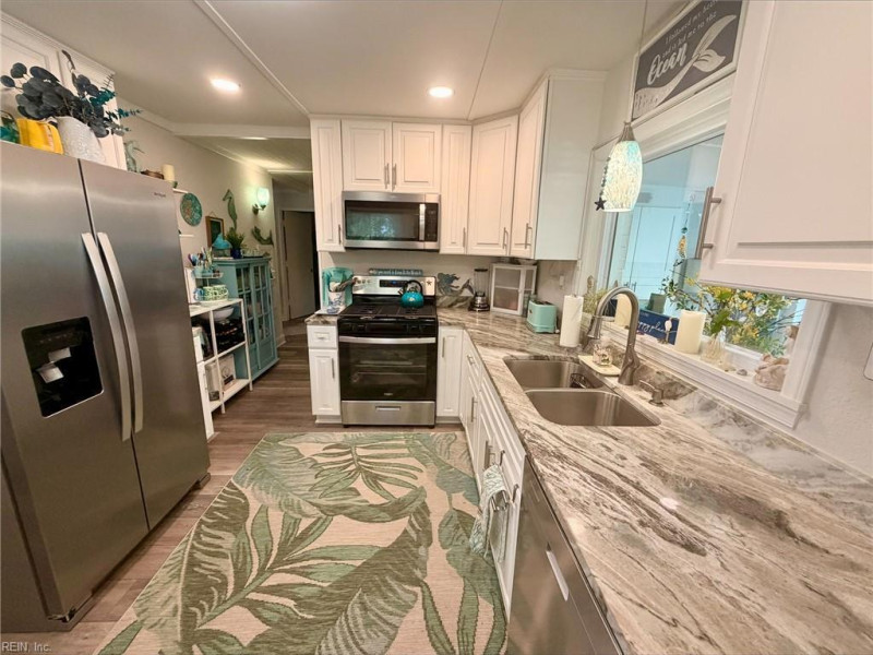 Photo 3 of 25 residential for sale in Norfolk virginia