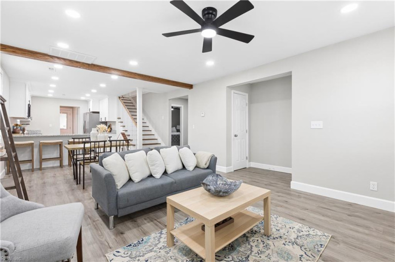 Photo 7 of 44 residential for sale in Portsmouth virginia