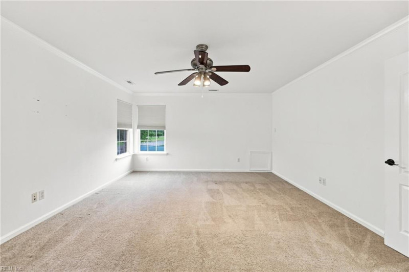 Photo 23 of 44 residential for sale in Suffolk virginia