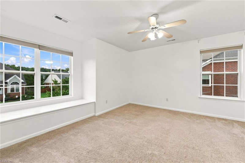 Photo 28 of 44 residential for sale in Suffolk virginia