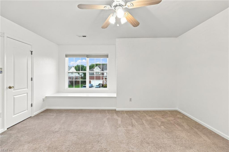 Photo 30 of 44 residential for sale in Suffolk virginia