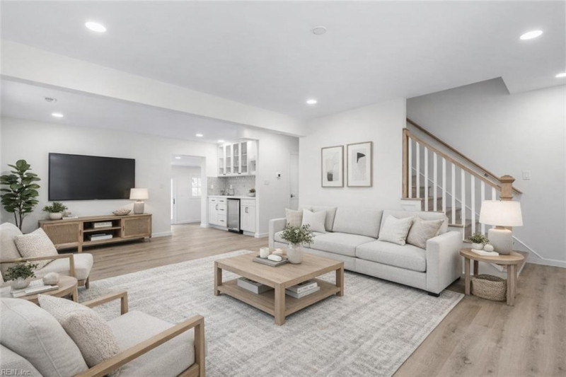 Photo 10 of 46 residential for sale in Norfolk virginia