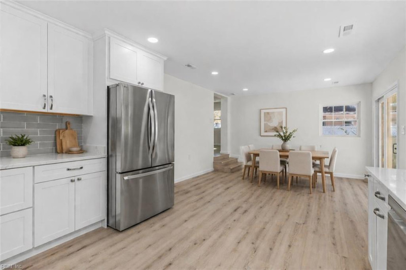 Photo 19 of 46 residential for sale in Norfolk virginia