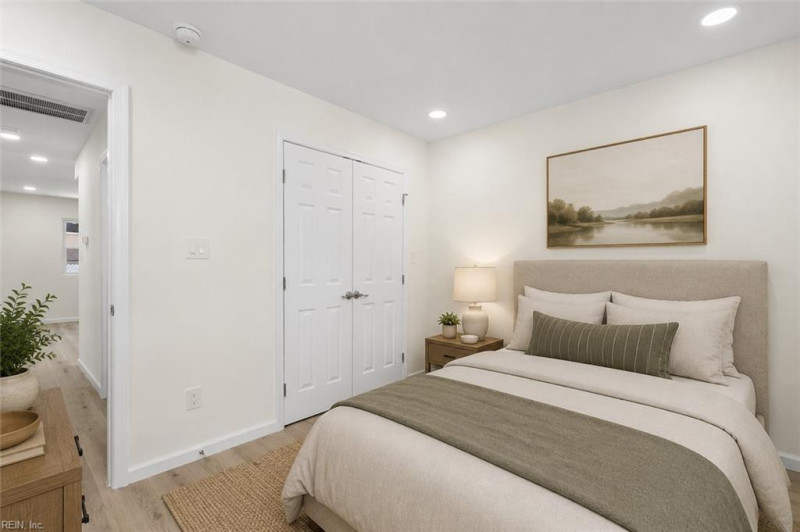 Photo 29 of 46 residential for sale in Norfolk virginia