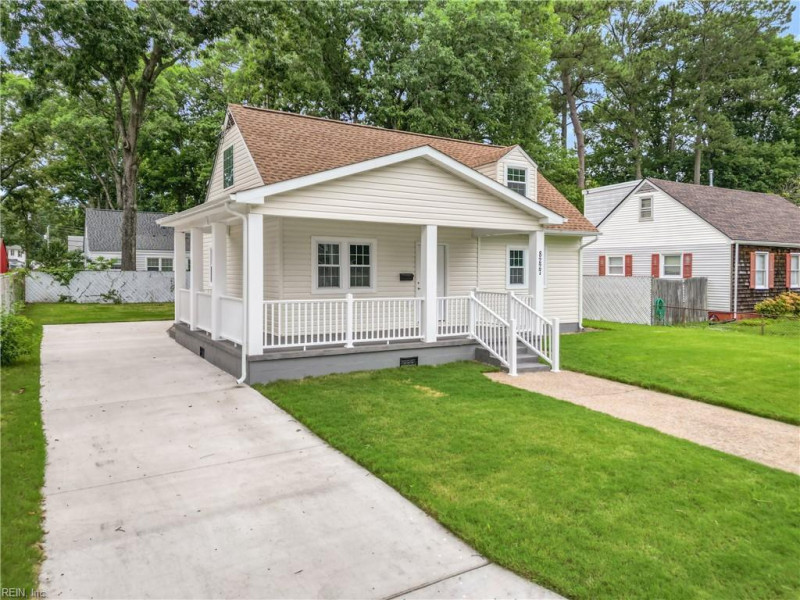Photo 4 of 46 residential for sale in Norfolk virginia