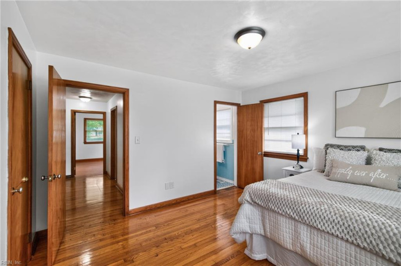 Photo 19 of 28 residential for sale in Hampton virginia