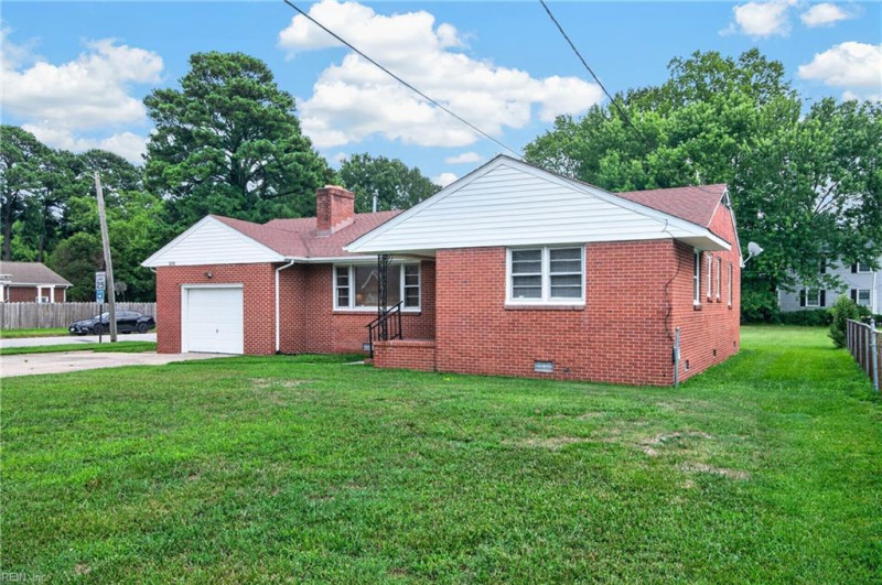 Photo 2 of 28 residential for sale in Hampton virginia
