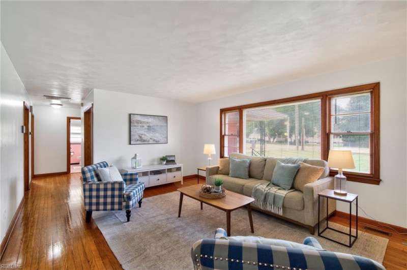Photo 6 of 28 residential for sale in Hampton virginia