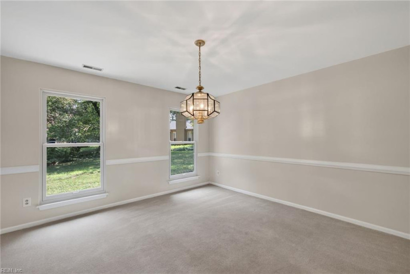 Photo 18 of 46 residential for sale in Virginia Beach virginia