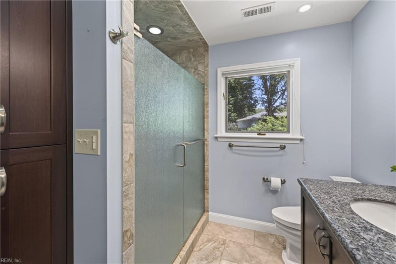Photo 22 of 46 residential for sale in Virginia Beach virginia