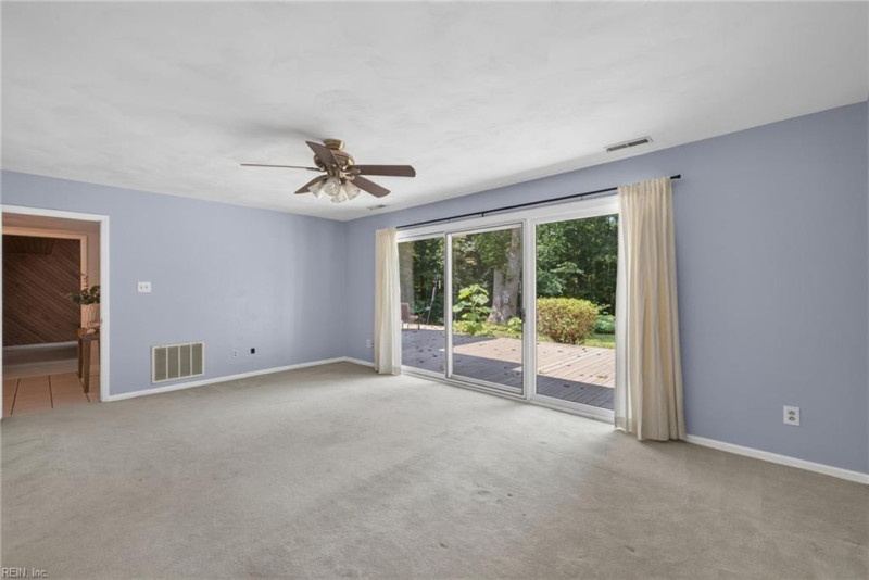 Photo 24 of 46 residential for sale in Virginia Beach virginia