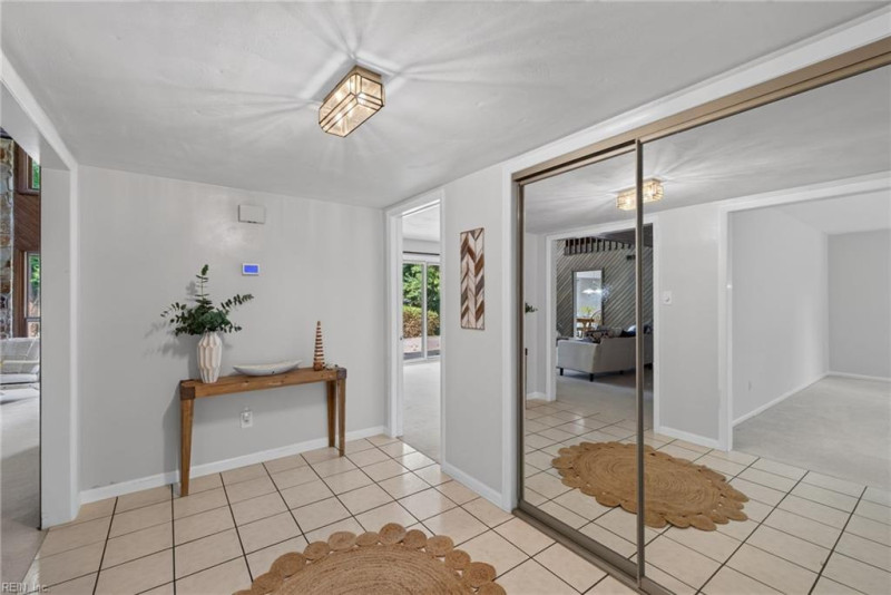 Photo 3 of 46 residential for sale in Virginia Beach virginia