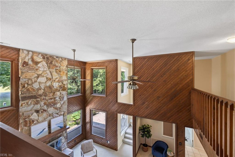 Photo 35 of 46 residential for sale in Virginia Beach virginia