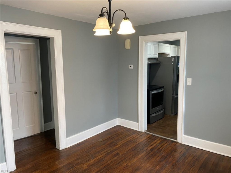 Photo 4 of 13 residential for sale in Newport News virginia