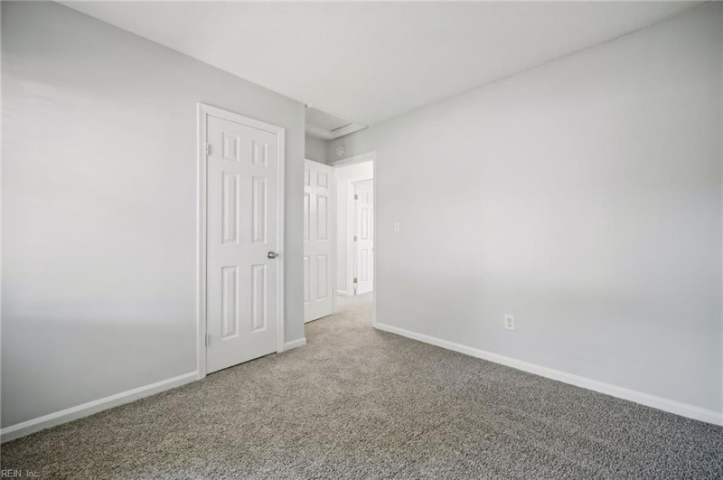 Photo 19 of 26 residential for sale in Chesapeake virginia Photo 19 of 26 residential for sale in Chesapeake virginia