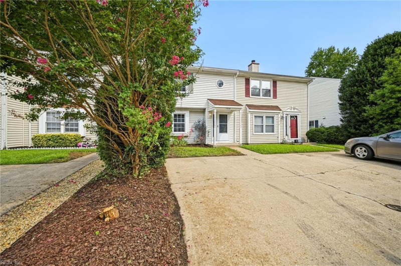 Photo 2 of 26 residential for sale in Chesapeake virginia Photo 2 of 26 residential for sale in Chesapeake virginia