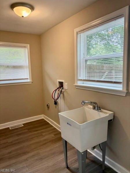 Photo 18 of 20 residential for sale in Norfolk virginia