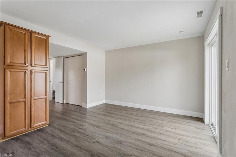 Photo 22 of 49 residential for sale in Virginia Beach virginia