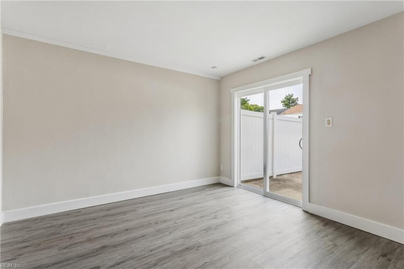 Photo 23 of 49 residential for sale in Virginia Beach virginia