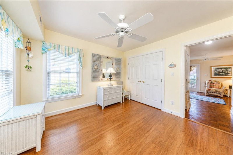 Photo 27 of 43 residential for sale in Hampton virginia