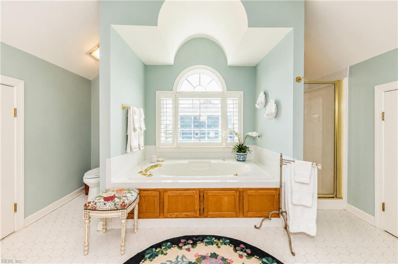 Photo 35 of 43 residential for sale in Hampton virginia