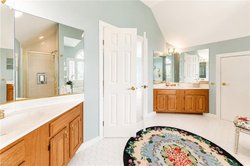 Photo 36 of 43 residential for sale in Hampton virginia