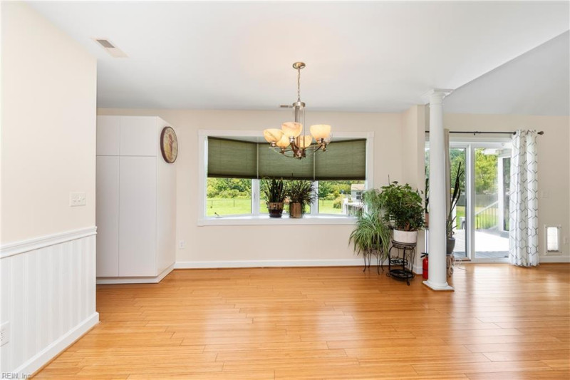 Photo 13 of 47 residential for sale in Moyock virginia