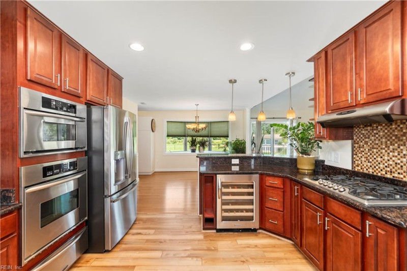 Photo 15 of 47 residential for sale in Moyock virginia
