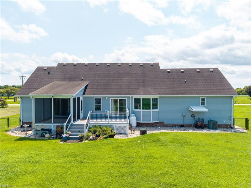 Photo 38 of 47 residential for sale in Moyock virginia