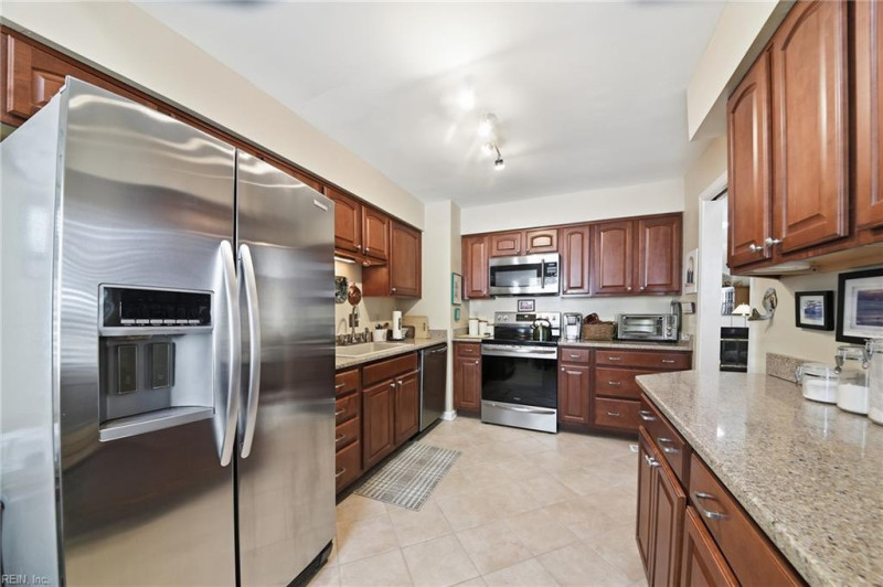 Photo 15 of 40 residential for sale in Virginia Beach virginia