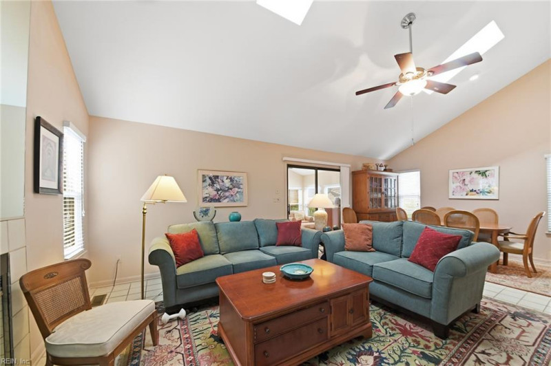 Photo 9 of 40 residential for sale in Virginia Beach virginia
