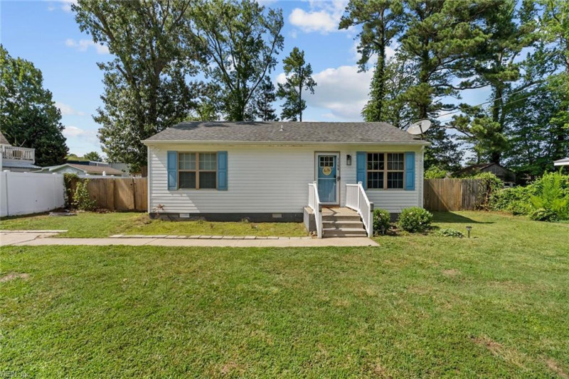 Photo 1 of 22 residential for sale in Virginia Beach virginia