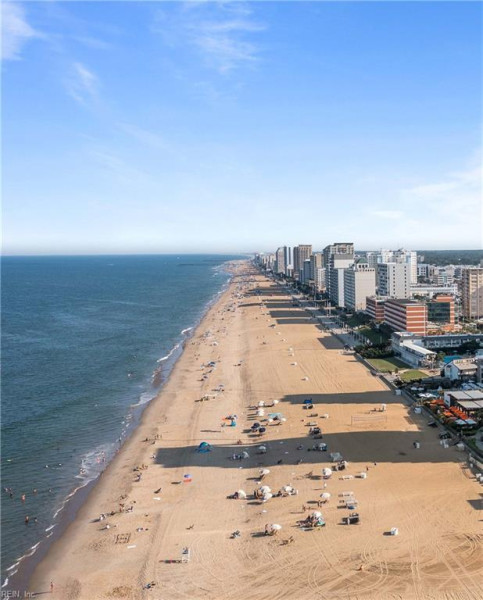 Photo 19 of 22 residential for sale in Virginia Beach virginia