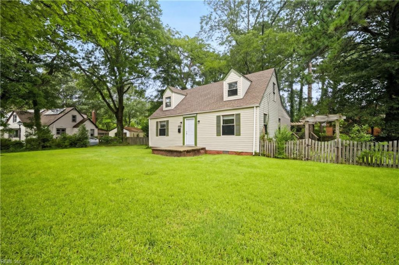 Photo 8 of 14 residential for sale in Norfolk virginia Photo 8 of 14 residential for sale in Norfolk virginia