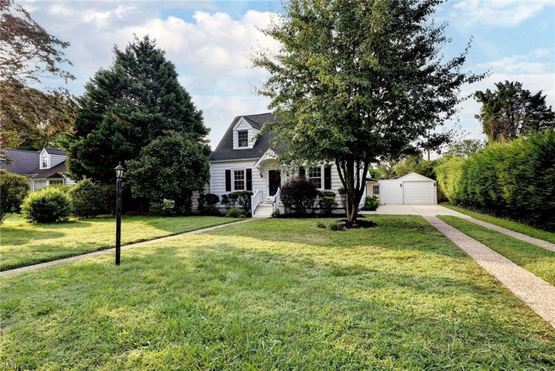 Photo 2 of 28 residential for sale in Newport News virginia Photo 2 of 28 residential for sale in Newport News virginia