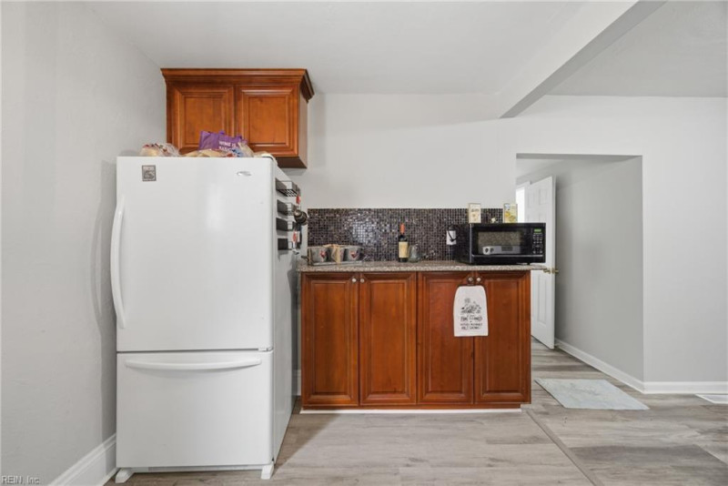 Photo 10 of 30 residential for sale in Norfolk virginia