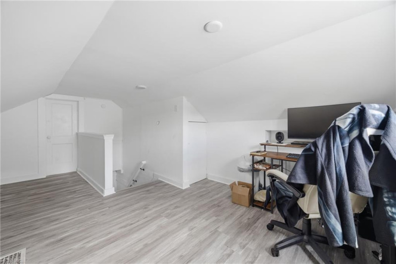 Photo 17 of 30 residential for sale in Norfolk virginia