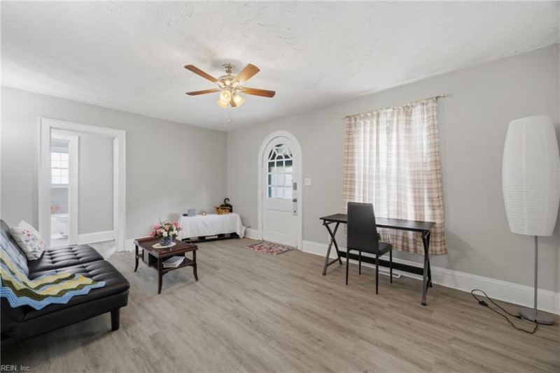 Photo 5 of 30 residential for sale in Norfolk virginia