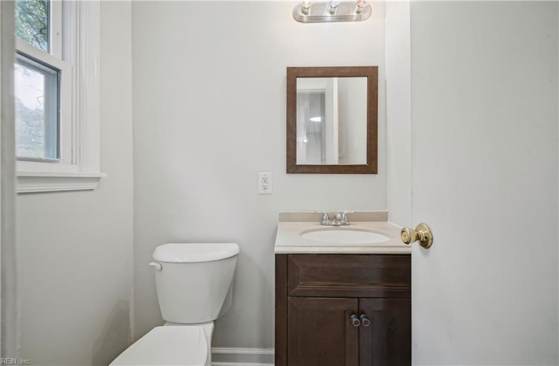 Photo 21 of 33 residential for sale in Hampton virginia