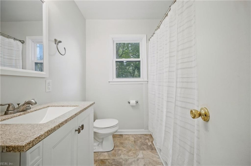 Photo 22 of 33 residential for sale in Hampton virginia