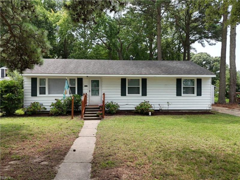 Photo 29 of 33 residential for sale in Hampton virginia