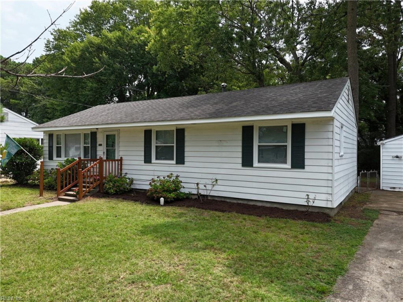 Photo 30 of 33 residential for sale in Hampton virginia