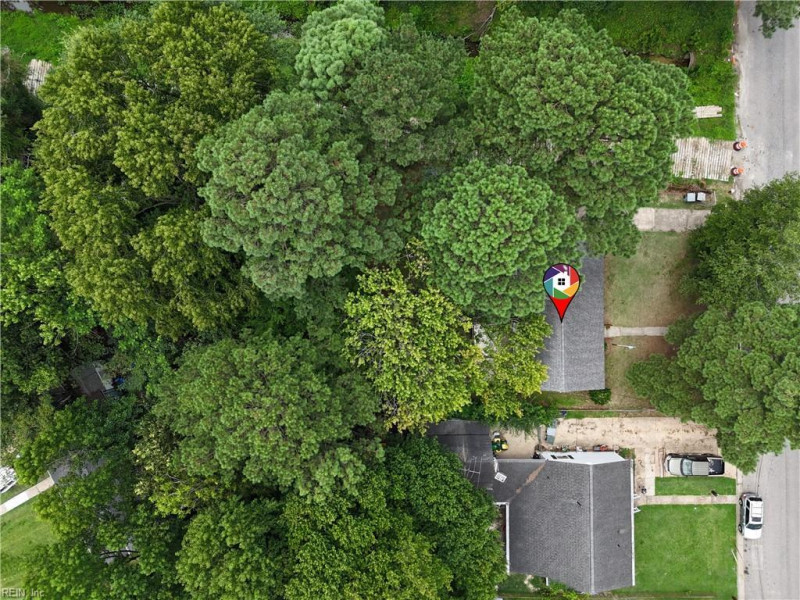 Photo 31 of 33 residential for sale in Hampton virginia