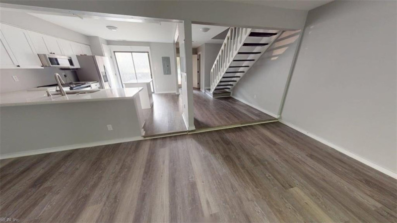 Photo 10 of 32 residential for sale in Newport News virginia