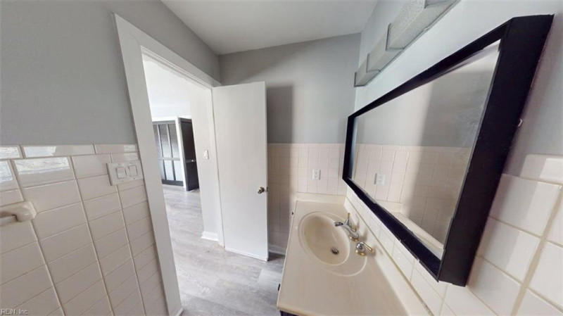 Photo 19 of 32 residential for sale in Newport News virginia