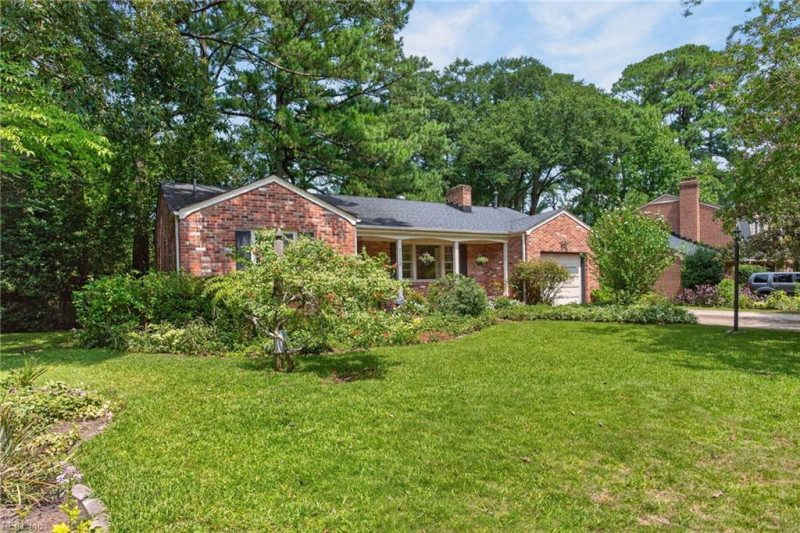 Photo 3 of 34 residential for sale in Portsmouth virginia Photo 3 of 34 residential for sale in Portsmouth virginia